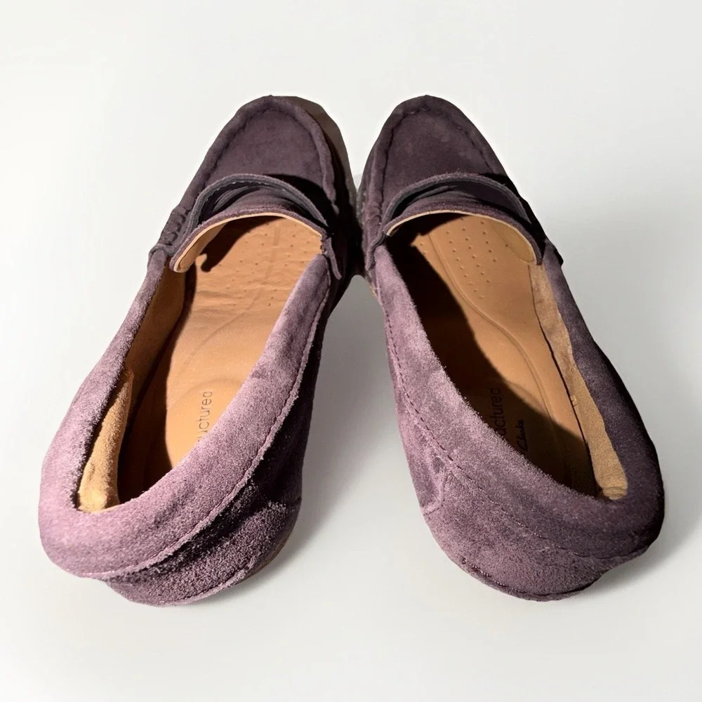 Clarks Unstructured Carleta Belle Womens Purple Suede Heeled Penny Loafer SZ 6.5
